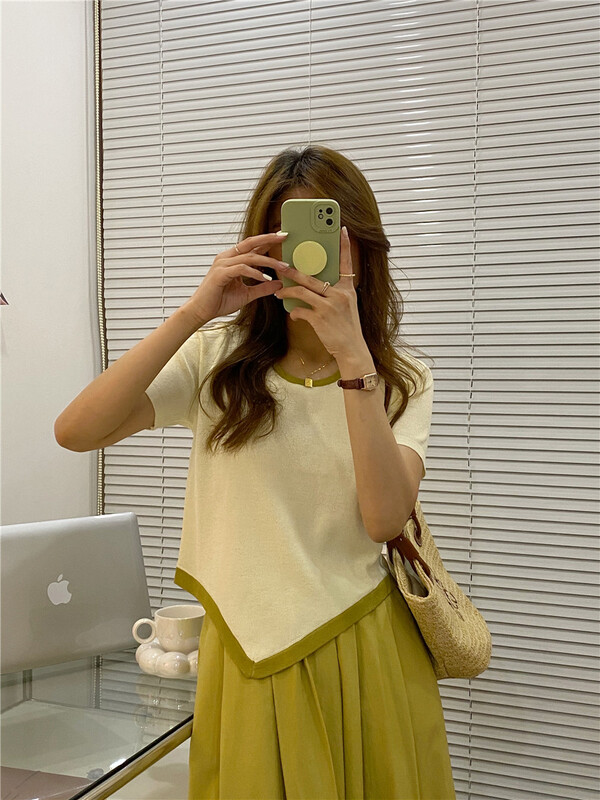 Regular shirt with short sleeves