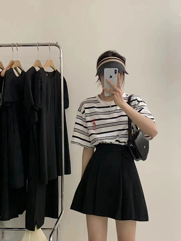 [Xiaoxiaojia] stripe embroidery fashion short sleeve T-shirt 80591# WTT