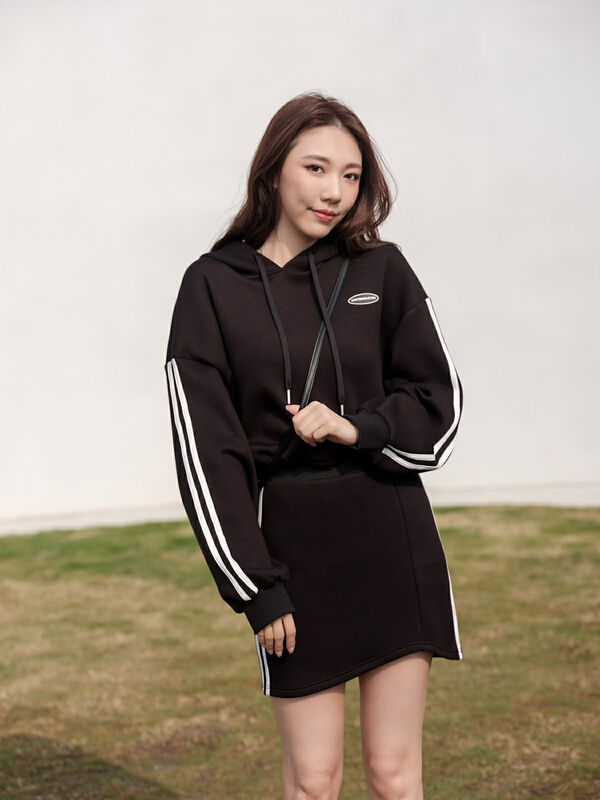 goods in stock! New year in early spring! [BL Bertie Leah] Korean Hoodie + slim fitting skirt suit 23125# jhy