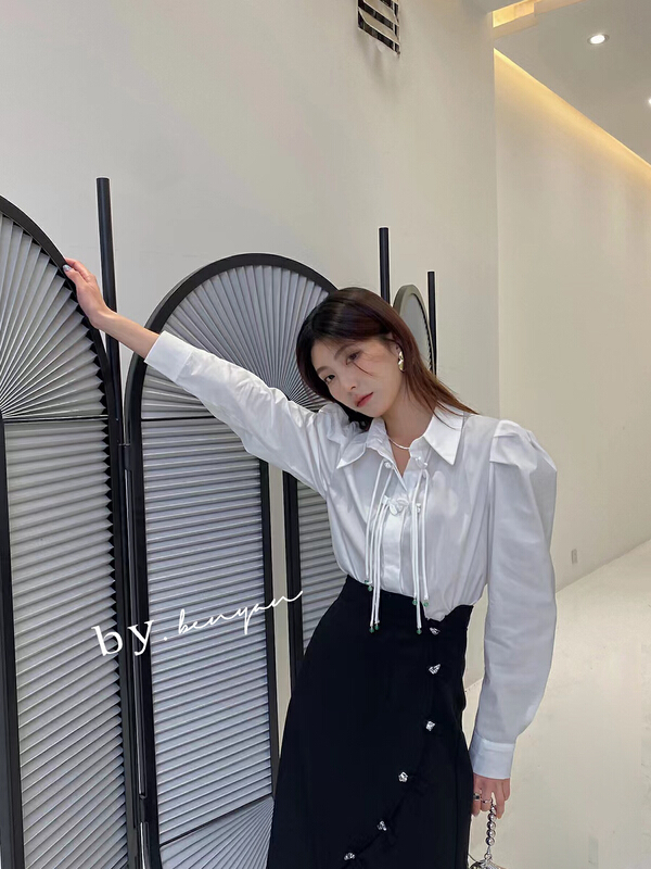 goods in stock! New year in early spring! [benyan] temperament retro disc button bubble sleeve short shirt 7616# zxx