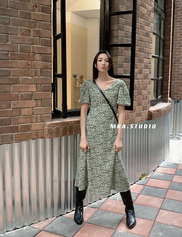 New in early summer! [MRA] Korean V-neck floral dress j2198# zxl