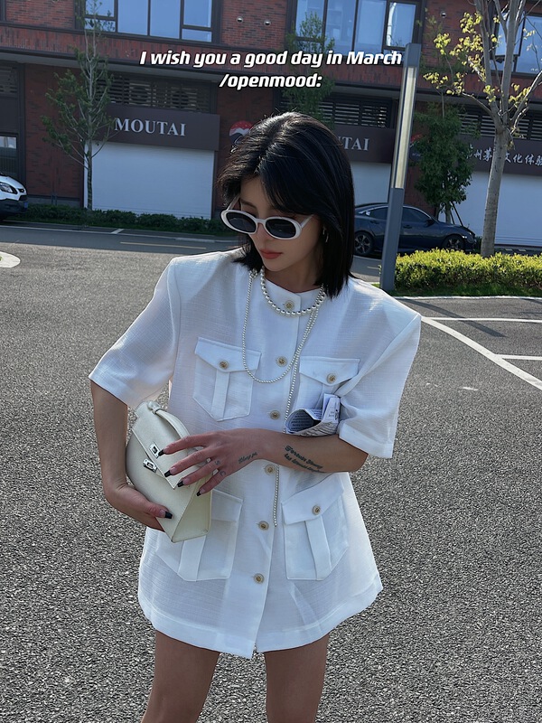 New in early summer! [open] small fragrance breasted solid dress 8761# ozq