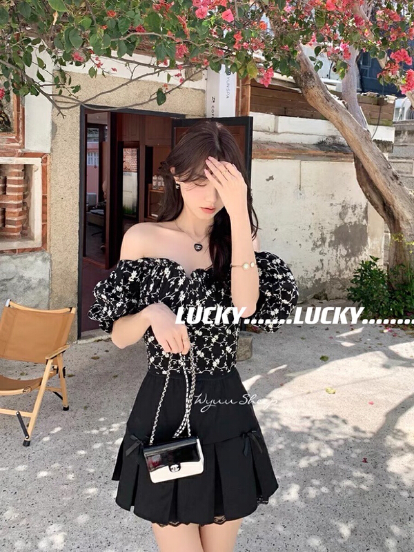 New in early summer! [lucky] French niche bubble sleeve chic blouse 8668# zxx