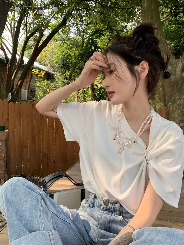 New in early summer! [SYC] simple and versatile metal buckle small design Short Sleeve T-shirt 220990# ZZL