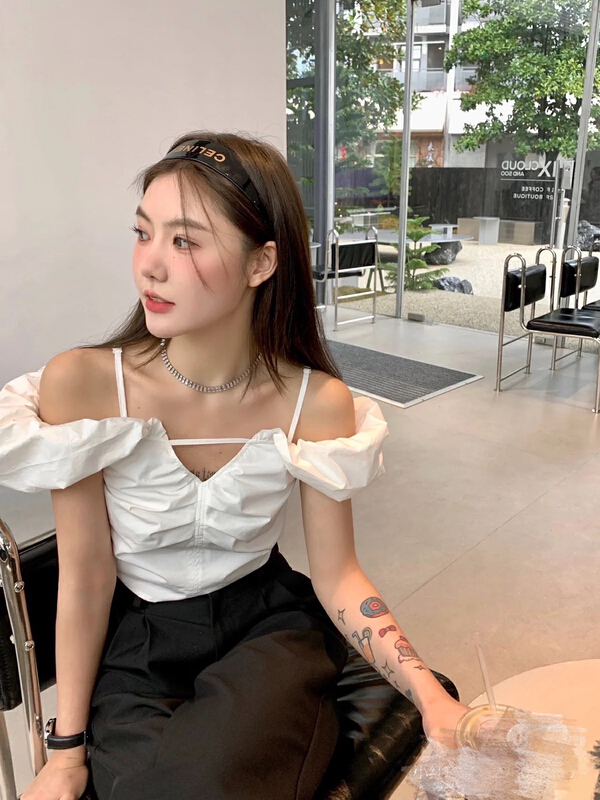 [y + vigor] one line shoulder is thin and versatile small shirt 1103# WPL