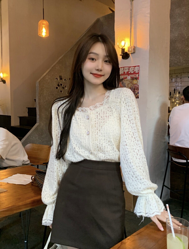 New year in early spring! [timely rain] Han Feng ins sweet and thin, loose and versatile craft lace shirt 00121# jhy