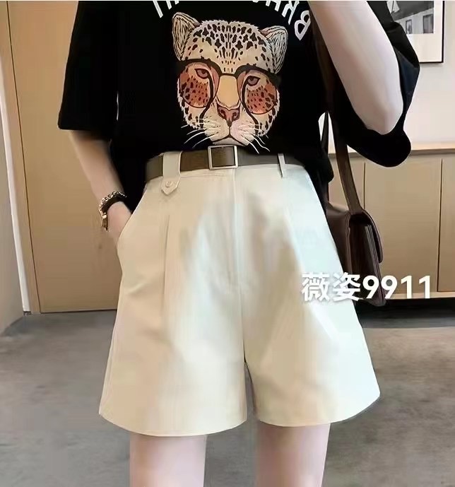 goods in stock! New in early summer! [Weizi clothing] versatile simple clean casual shorts (with belt) 9911-1# hjy