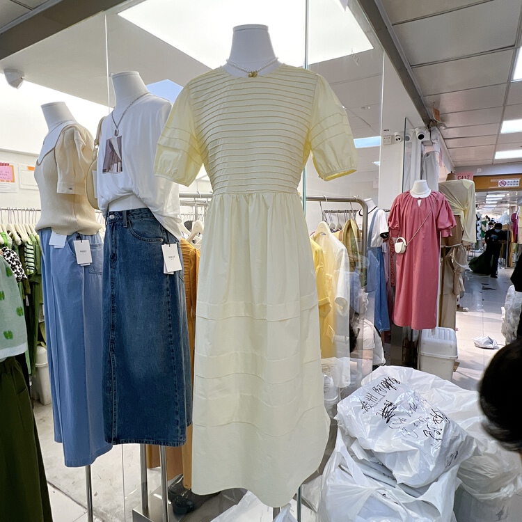 [Boran] bubble sleeve loose and versatile dress 7277# XYJ
