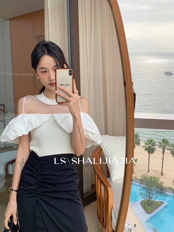 現貨!【LS】韓版時髦露肩小衫  6235#  WPL
