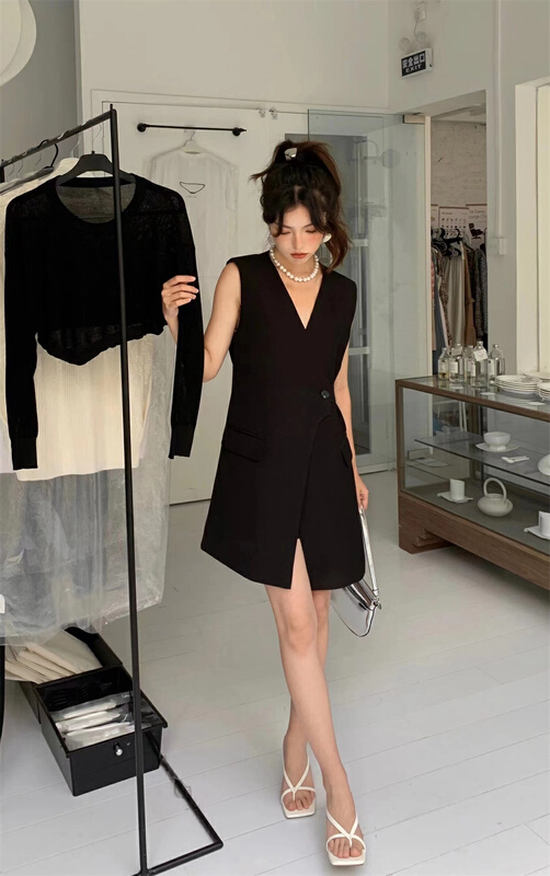 Original price 111.97! New in early summer! [CB] slim V-neck vest dress 9533-1# JJ