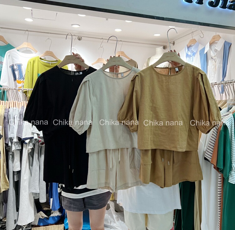 New in early summer! [Yi Jia Yi] Korean casual fashion short sleeved T-shirt + loose and comfortable casual Shorts Set 2251# cqw