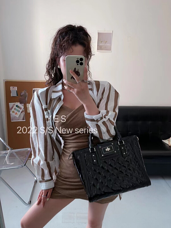 Live broadcast! [yes] Korean fashion stripe sunscreen shirt + waist closing slim suspender skirt suit 7051-1# ozq