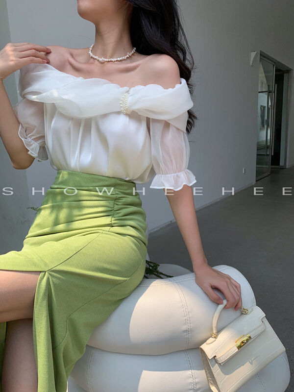New in early summer! [xiuxixi] French elegant and versatile one shoulder shirt (with pearl chain) 9088# zxx
