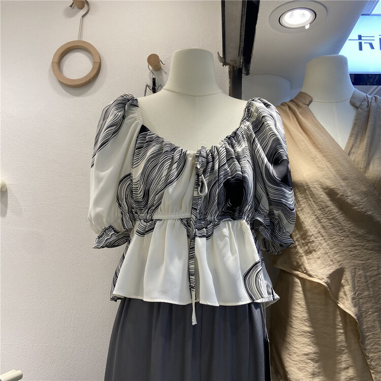 goods in stock! [march-l March meow home] minority fashion Korean shirt ys1-1593# L