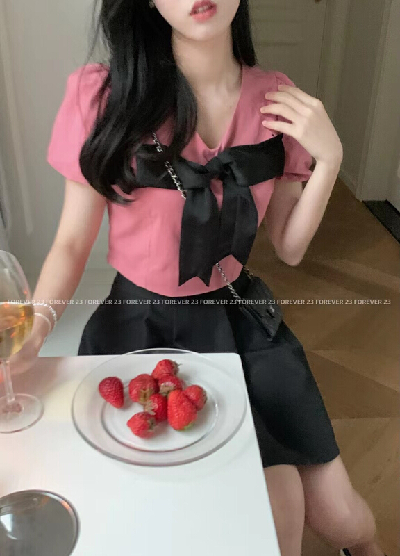 New in early summer! [forever23] Korean version of xiaoxiangfeng bow temperament shirt q2056# hjy