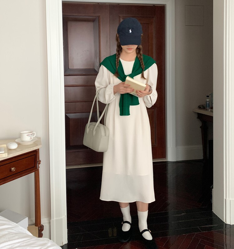 goods in stock! [feeding] Korean version solid color loose bubble sleeve dress 7793# cqw