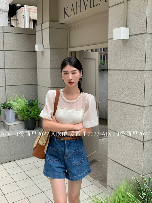 [aixili aisili] round neck pearl bubble sleeve shirt 6582# WPL