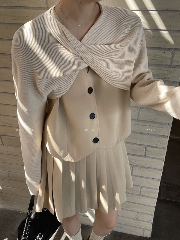 [DT class] niche design style short shawl sweater m4435-bw# jhy