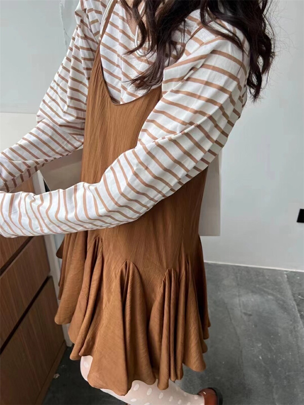 New in early summer! [miss coffee] simple and versatile suspender dress 6803# XYJ
