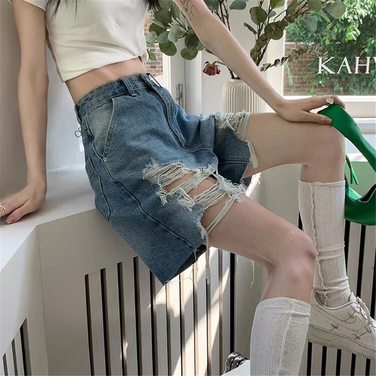 [timely rain] Korean fashion high waist loose hole denim shorts (only denim shorts) 00461# WPL