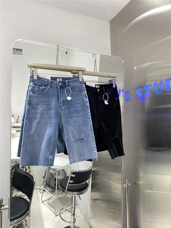 [yuan color] broken hole Korean fashion denim shorts 0302# LSW