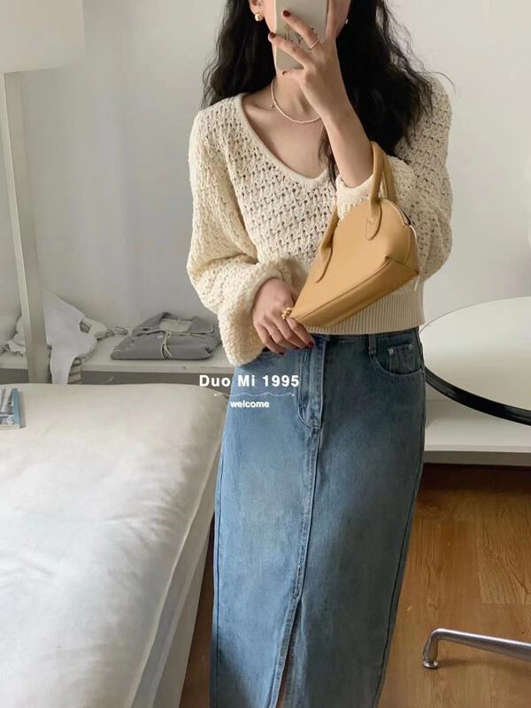 goods in stock! New year in early spring! [Duomi] V-neck Pullover versatile Lantern Sleeve T-shirt (excluding necklace) 8001# zxl