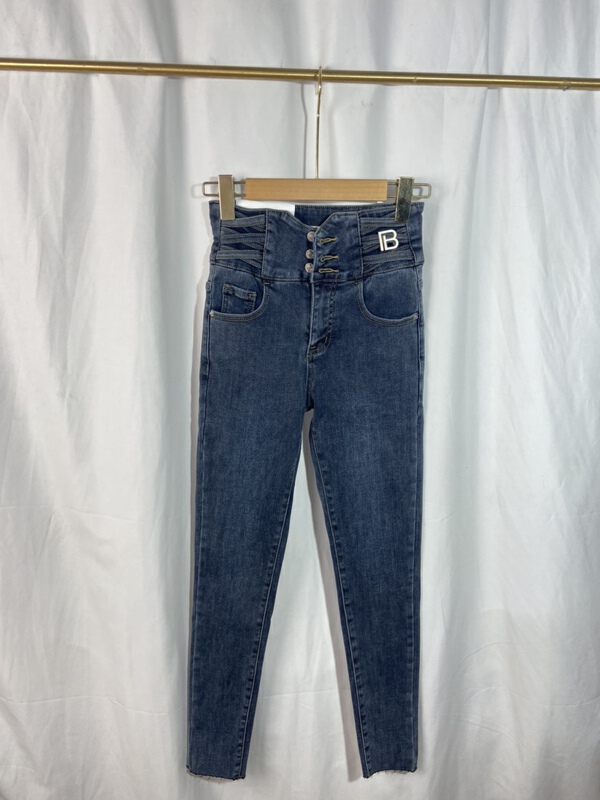 New in early summer! [Yi show shop] high waist simple small leg jeans 1053# Cl
