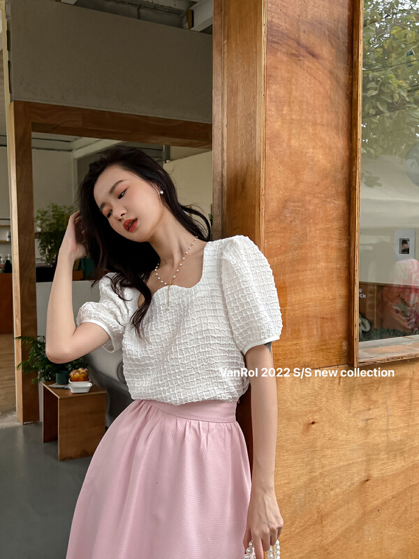 goods in stock! New in early summer! [vanroi Fanluo clothes] Korean Style Bubble Sleeve Shirt ys2-8121# hjy