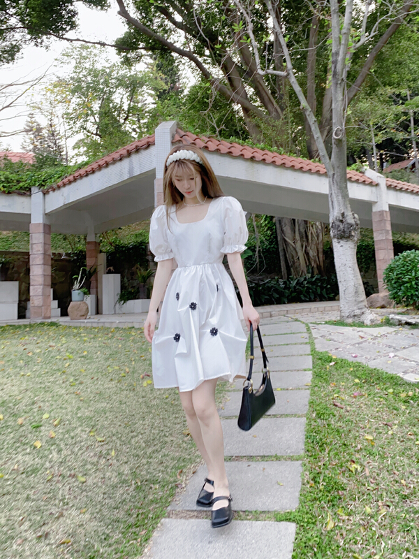[twins] Korean style square neck age reducing pleated flower dress 3072# hjy
