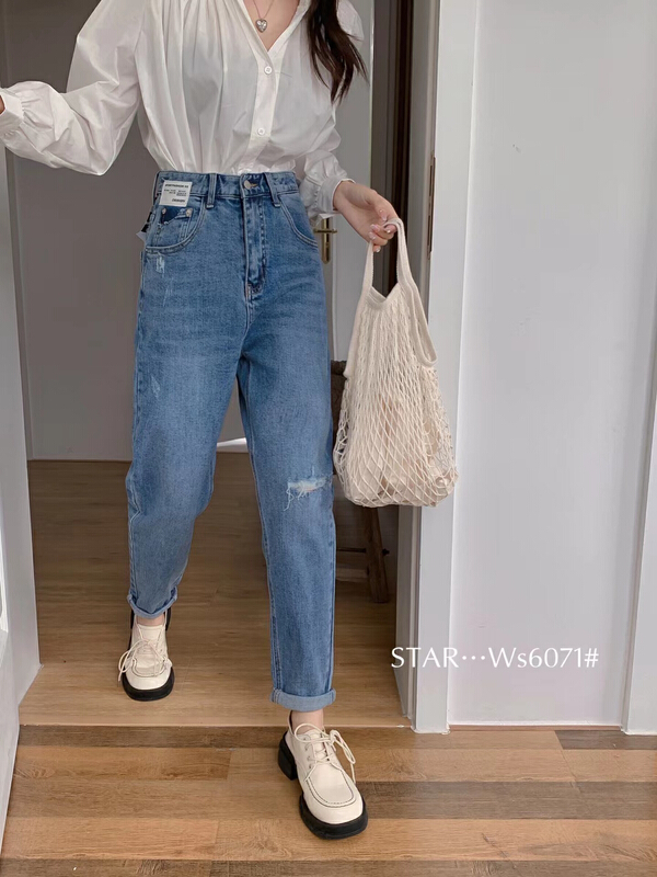 New year in early spring! [star] Korean jeans ws6071# CLS with hole design