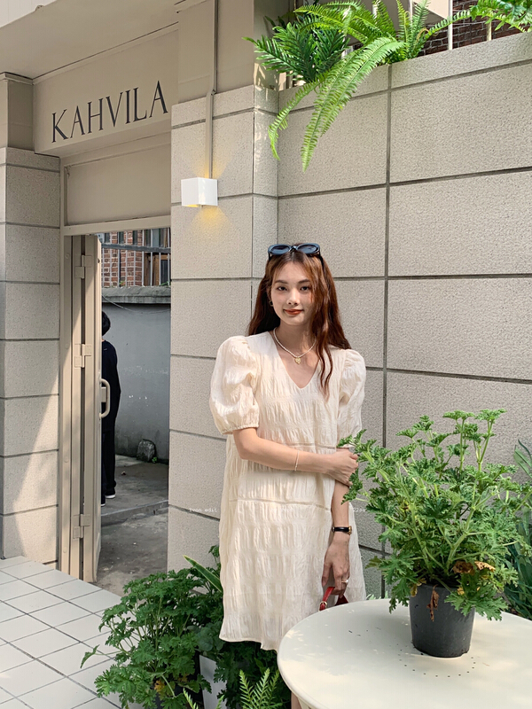New in early summer! [Yiwan y.von] Korean style design sense of minority dress 8967# XJ