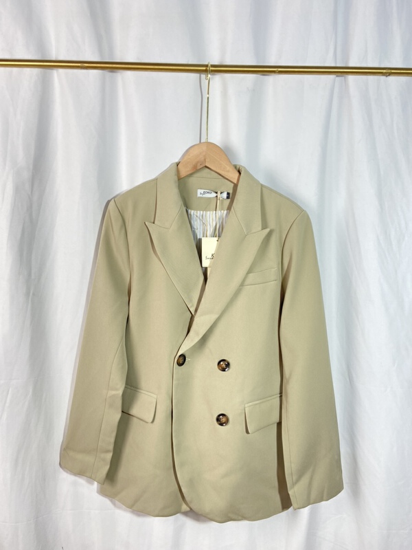 New in early summer! [Yi show shop] double breasted commuter suit 1021# Cl