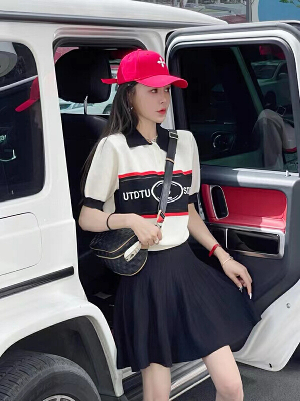[Hello cherry] embroidered fashion versatile sweater 66615# WTT