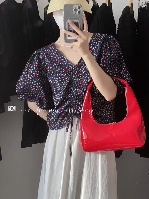 [free studio] Korean V-neck floral drawstring blouse 2220# hjy