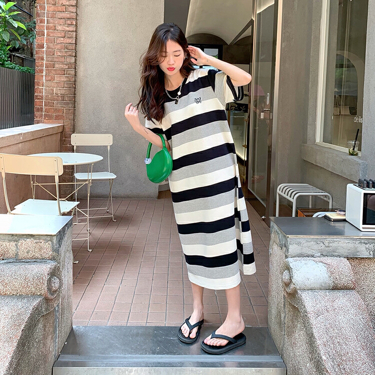 New in early summer! Embroidered Korean stripe Short Sleeve Dress