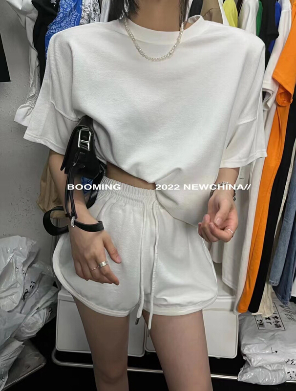 [booming] casual shoulder pad T-shirt + casual Shorts Set 2356# zxl