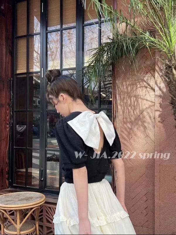 New year in early spring! [w-jia] basic versatile bubble sleeve back bow short sleeve T-shirt (bow can not be removed) 6623# PCZ