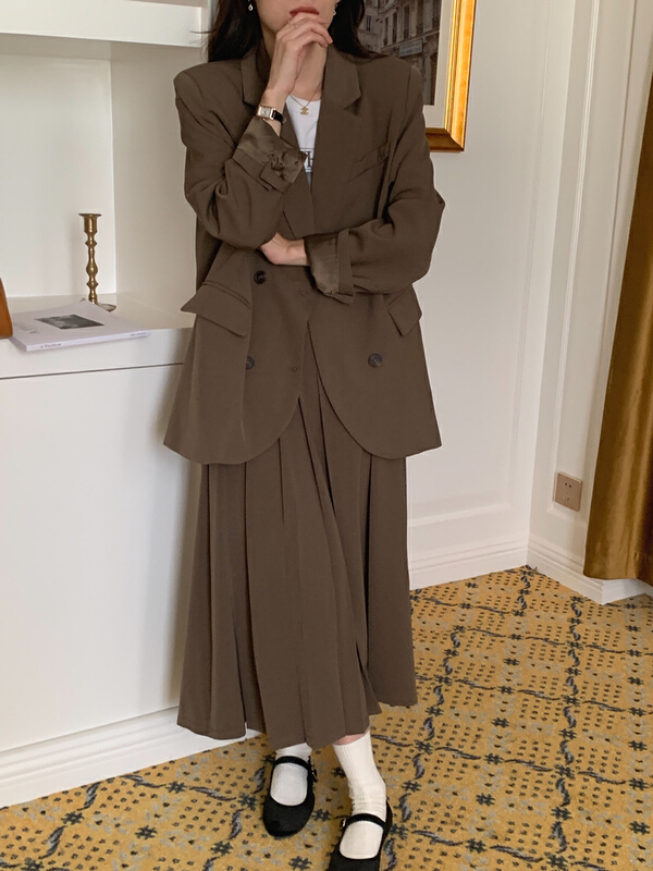 New year in early spring! [timely rain] Han Feng ins versatile high waist thin a skirt 27220# jhy