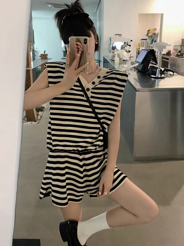 [jun.t] personalized striped back bow Vest + casual shorts two piece suit 5919# PCZ
