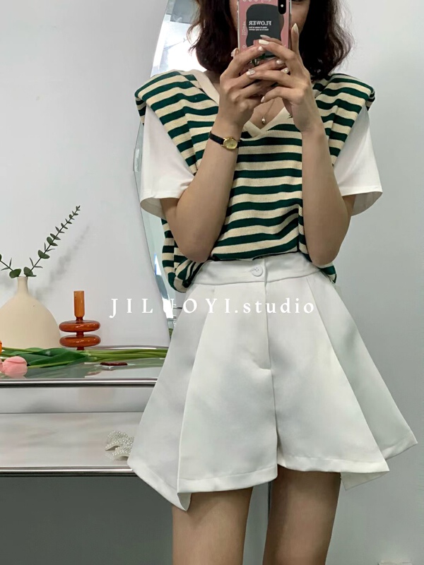 New in early summer! [Luoyi] high waist and wide legs versatile skirt pants 9707# L