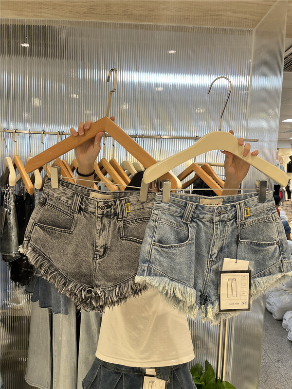 New in early summer! [o not 1] Vintage denim shorts with rough design w350# LSW