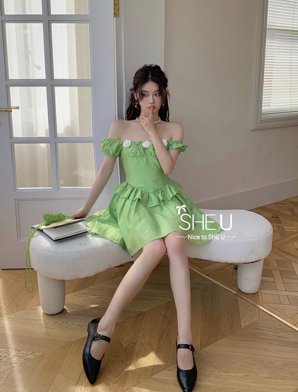 Romantic dress