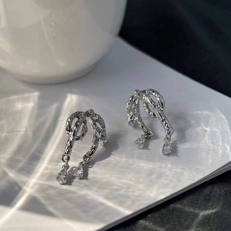 [inside] butterfly diamond studded Fashion Earrings r0698# zxl
