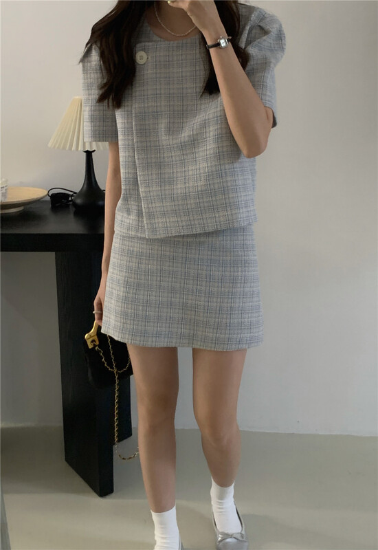 現貨!【WANNA】小香風格紋泡泡袖短外套(不含半身裙)  89036#  CQW