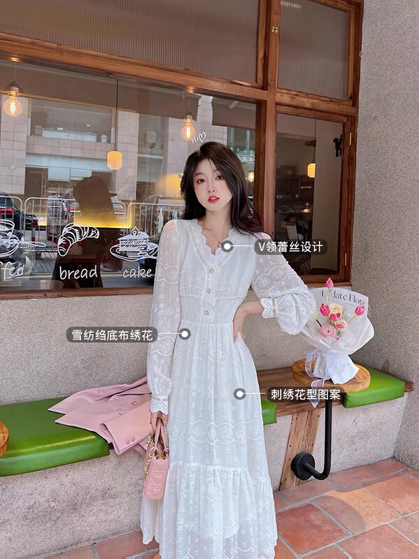 New year in early spring! [L.L studio] French retro V-neck Lace Waist Dress 7182# PCZ