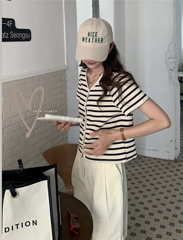 [timely rain] Korean style ins design, classic stripe short sleeve T-shirt (without matching) 02546# WPL