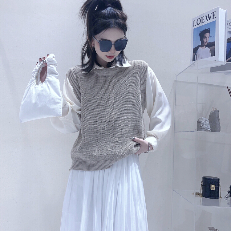 New year in early spring! [S.J] casual and versatile knitted vest loose round neck vest 6728# LSW