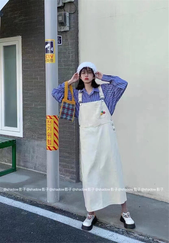 New in early summer! [Hua +] Korean fashion loose strap skirt (with detachable flowers) 7110# LSW