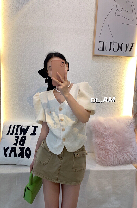 New in early summer! [dl. Am] Korean exquisite metal button blouse (with removable shoulder pad) (without necklace) 80123# WPL