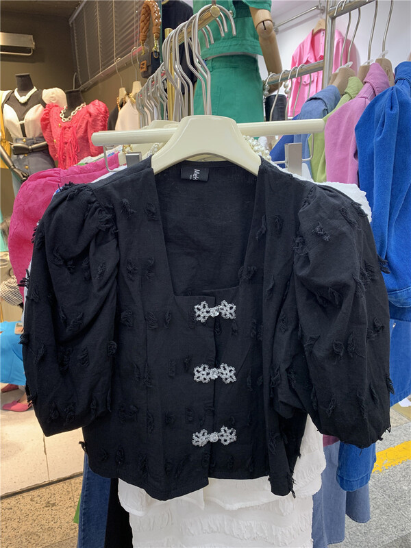 New in early summer! [Mikala] elegant piece bubble sleeve single breasted jacquard Chinese style dish button blouse 857# PCZ